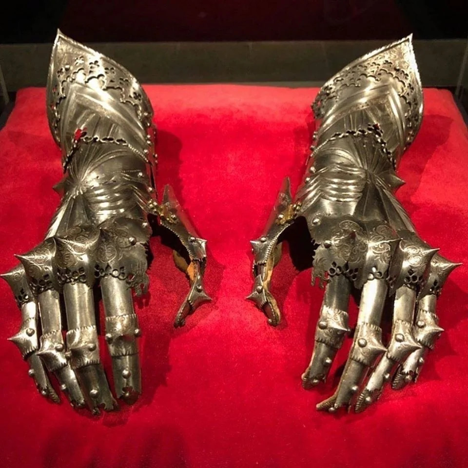 The Iron Grip of Authority: Emperor Maximilian I’s Legendary Armored Gauntlets