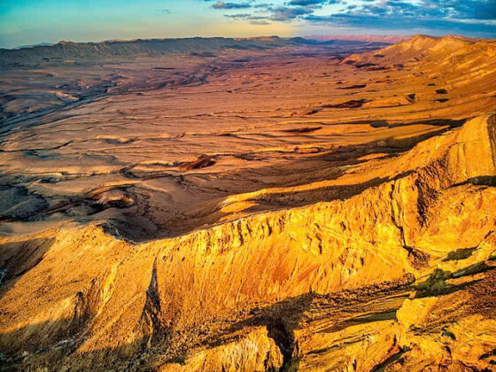Exploring Makhtesh Ramon: Insights into Earth’s Geological Heritage in ...